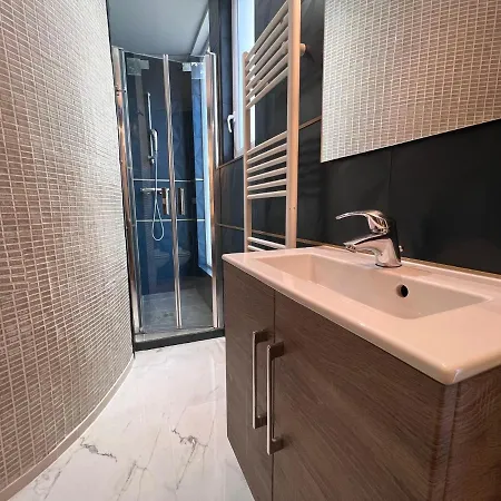 Tilde 3* Paris