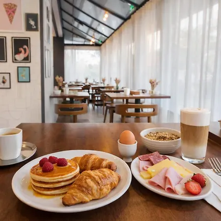 ホテル オテル ティルド 3*