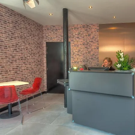 Tilde 3* Paris