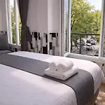 ホテル オテル ティルド パリ